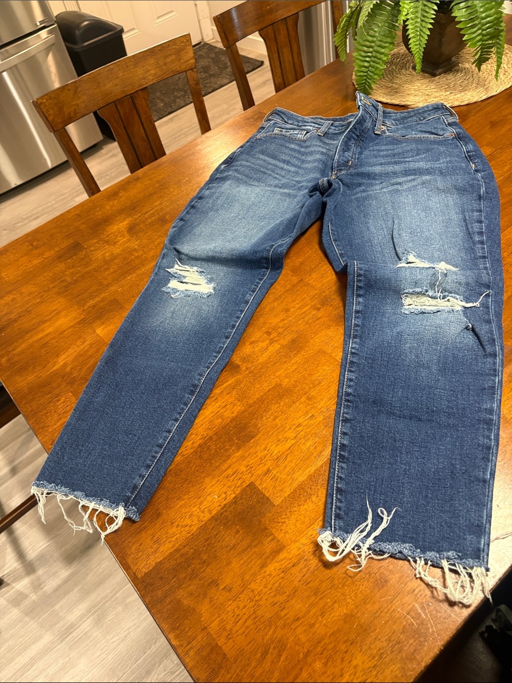 Old Navy High Rise Distressed Blue Jeans